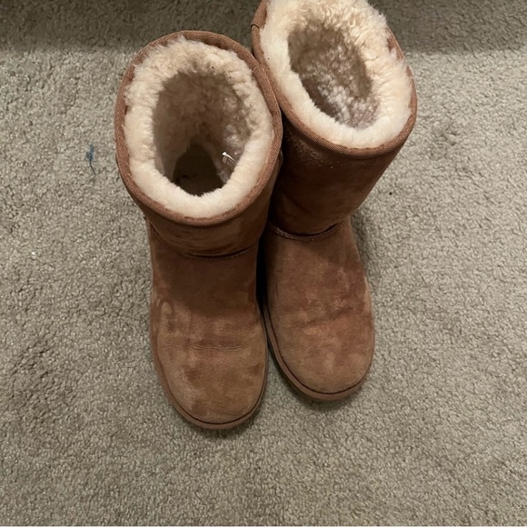 Ugg Australia Medi Boots - Picture 6 of 6